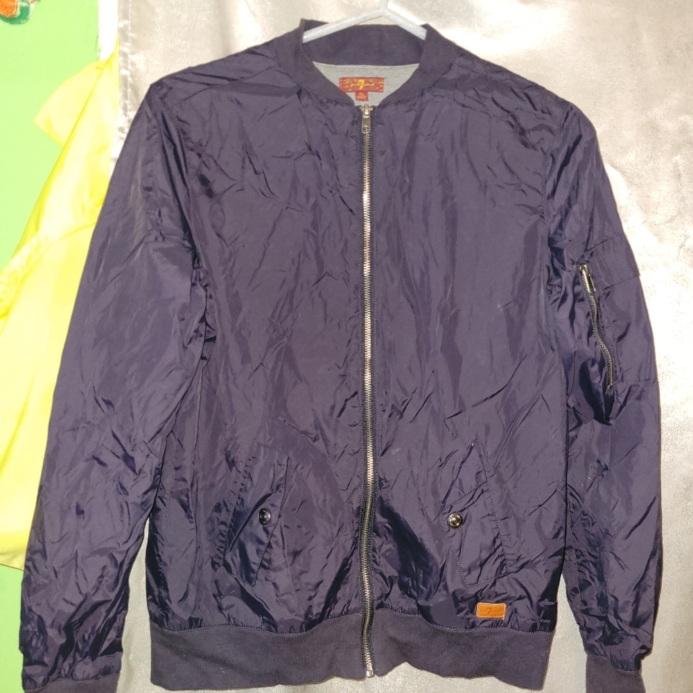 FLIGHT JACKET